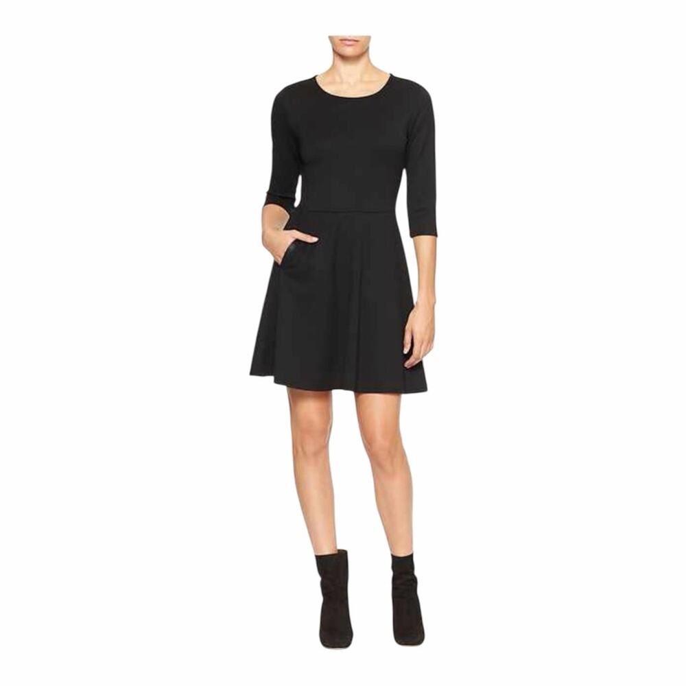 GAP Black 3/4 Sleeve Fit & Flare Dress Size Medium